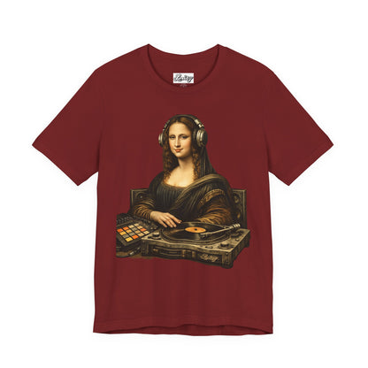 DJ Mona Lisa T‑Shirt — Vintage Art Turntable Graphic Tee